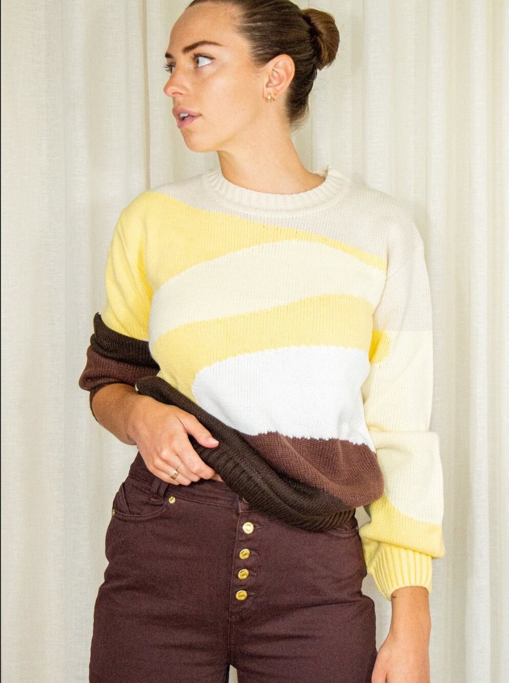 House of Sunny Revolve Women's Yellow Brown Landscape Knit Sweater Size 2
